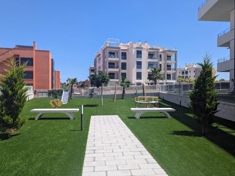Apartment for Sale in Villamartin, Alicante 32