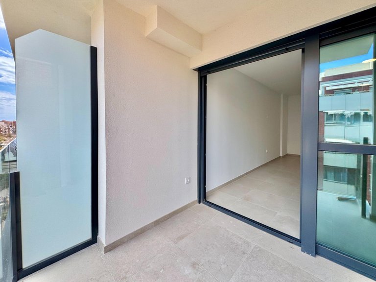 Apartment for Sale in La Florida, Alicante 32