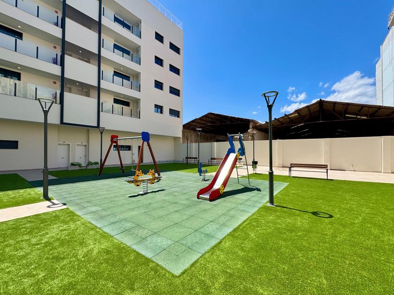 Apartment for Sale in La Florida, Alicante 42