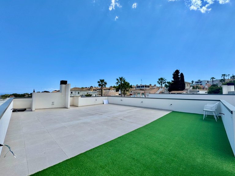 Villa for Sale in San Miguel De Salinas, Alicante 3