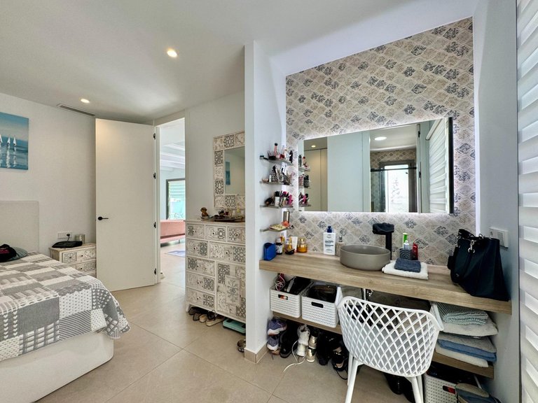 Villa for Sale in San Miguel De Salinas, Alicante 11