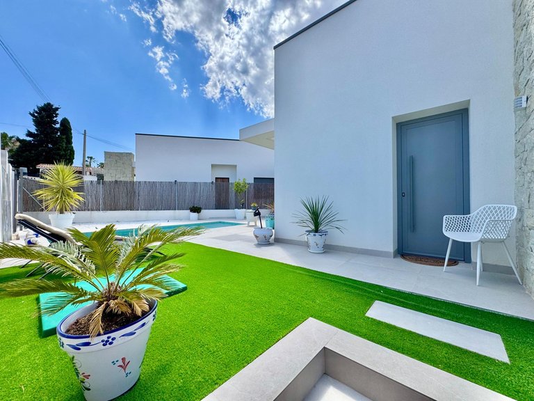 Villa for Sale in San Miguel De Salinas, Alicante 34