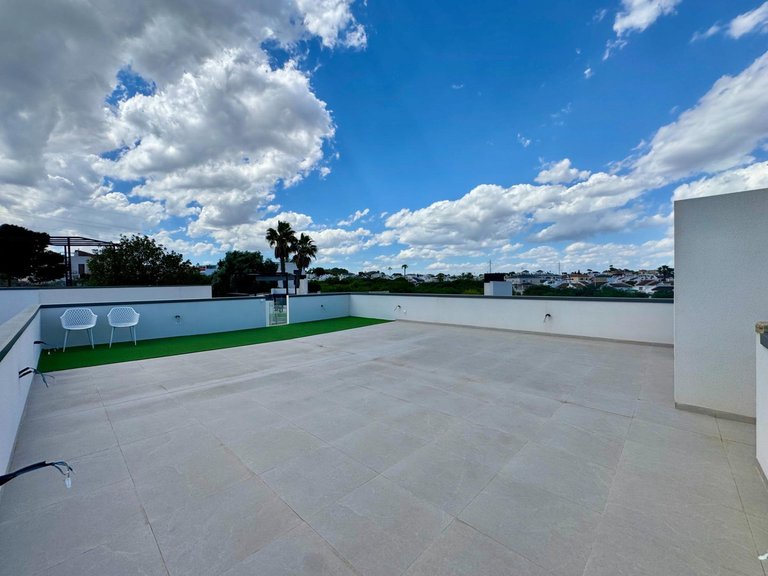 Villa for Sale in San Miguel De Salinas, Alicante 42