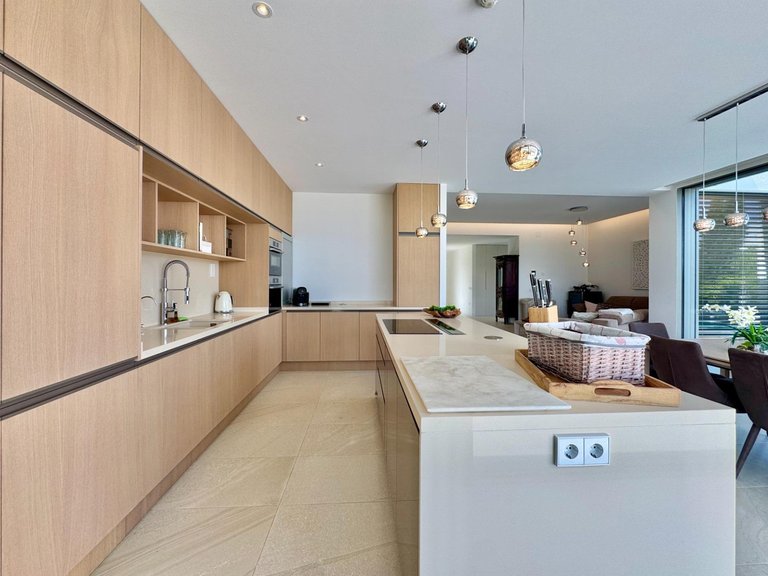 Villa for Sale in Las Colinas, Alicante 21
