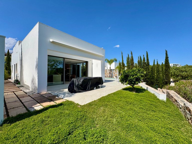 Villa for Sale in Las Colinas, Alicante 23