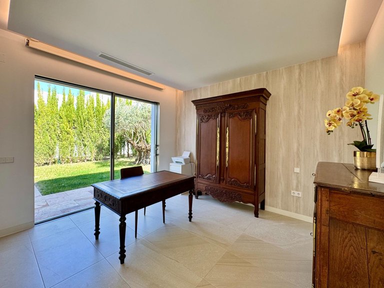 Villa for Sale in Las Colinas, Alicante 49