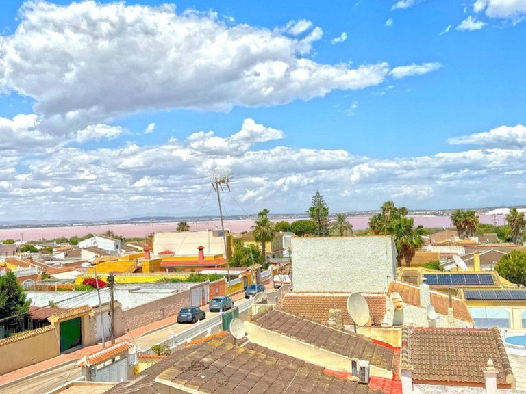 Villa for Sale in Torrevieja, Alicante 14
