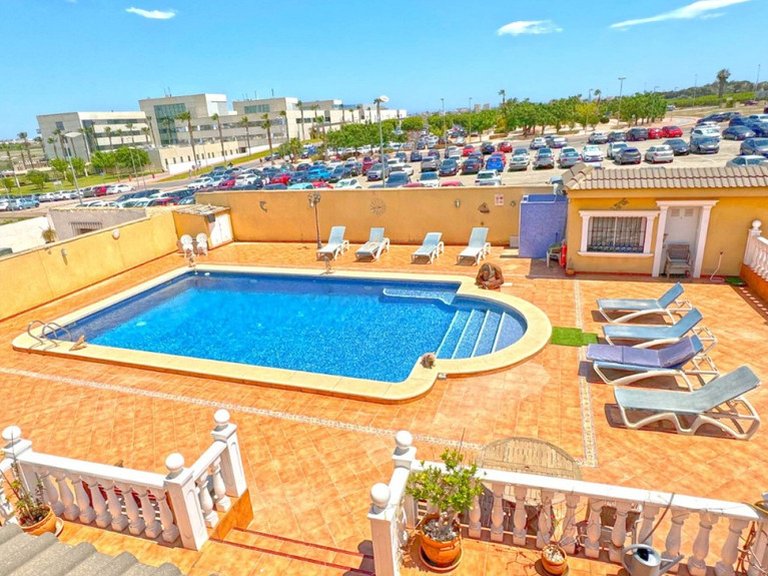 Villa for Sale in Torrevieja, Alicante 16