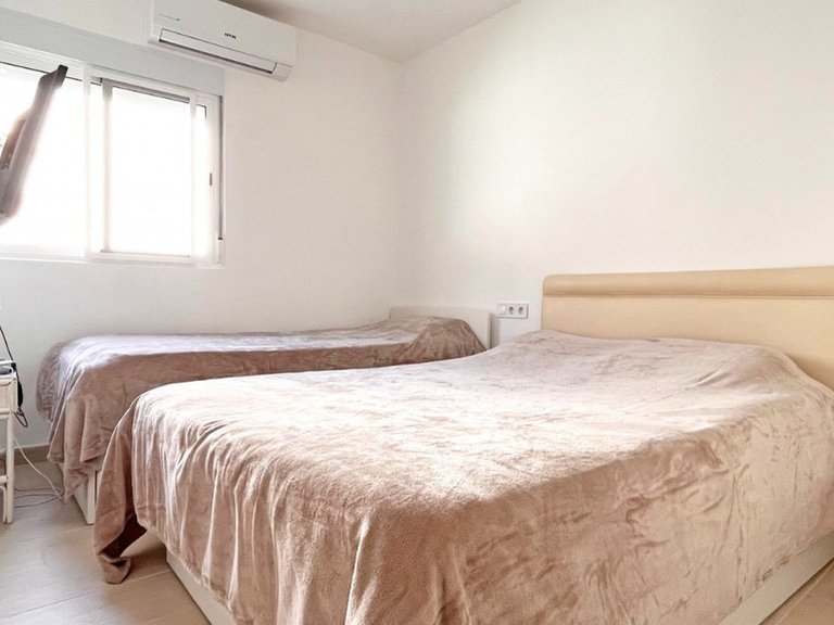 Villa for Sale in Playa Flamenca, Alicante 10