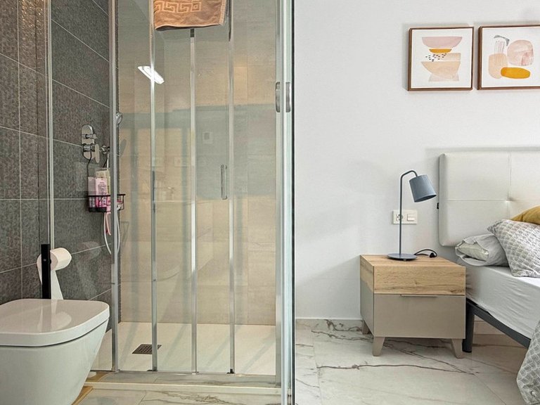 Apartment for Sale in Los Altos, Alicante 4