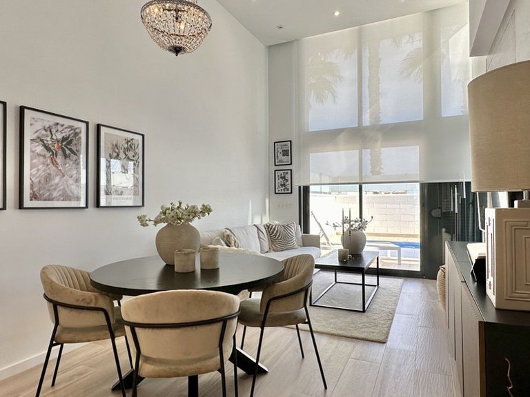 Villa for Sale in Cabo Roig, Alicante 21
