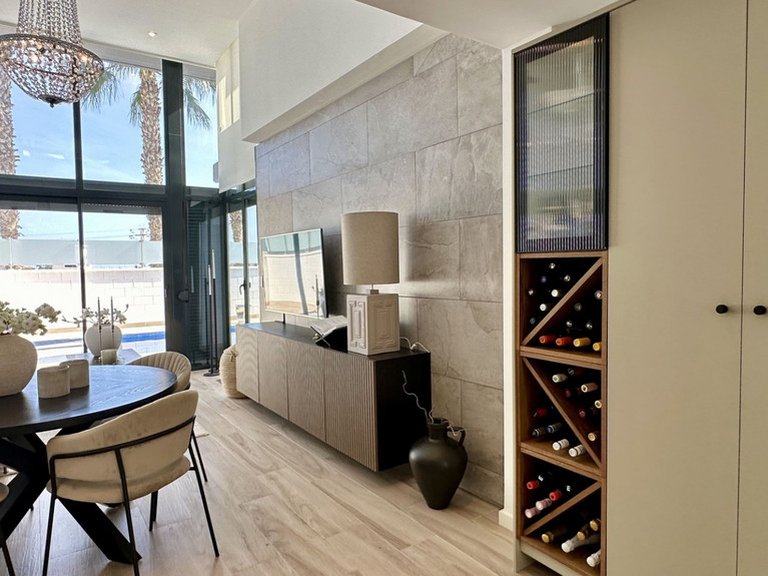 Villa for Sale in Cabo Roig, Alicante 28