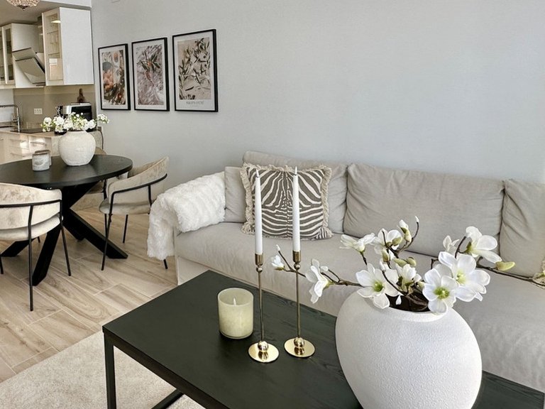 Villa for Sale in Cabo Roig, Alicante 39