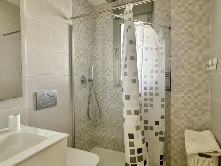 Apartment for Sale in Los Dolses, Alicante 24