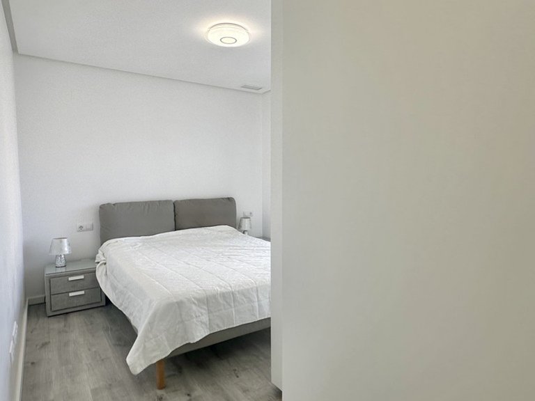 Apartment for Sale in Los Dolses, Alicante 28