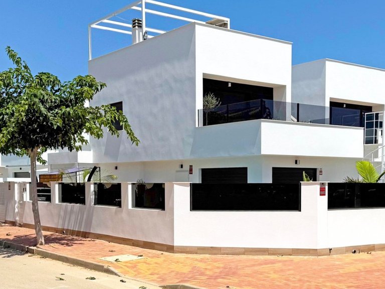 Villa for Sale in San Pedro Del Pinatar, Murcia 13