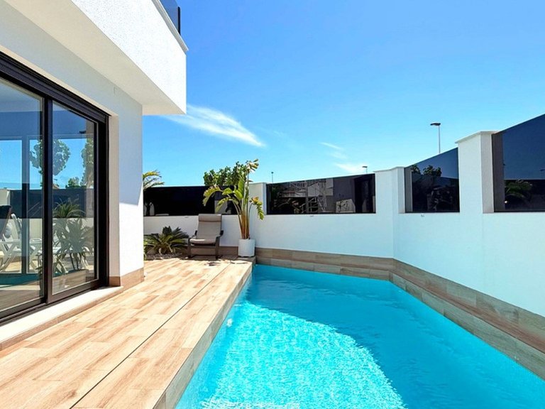Villa for Sale in San Pedro Del Pinatar, Murcia 14
