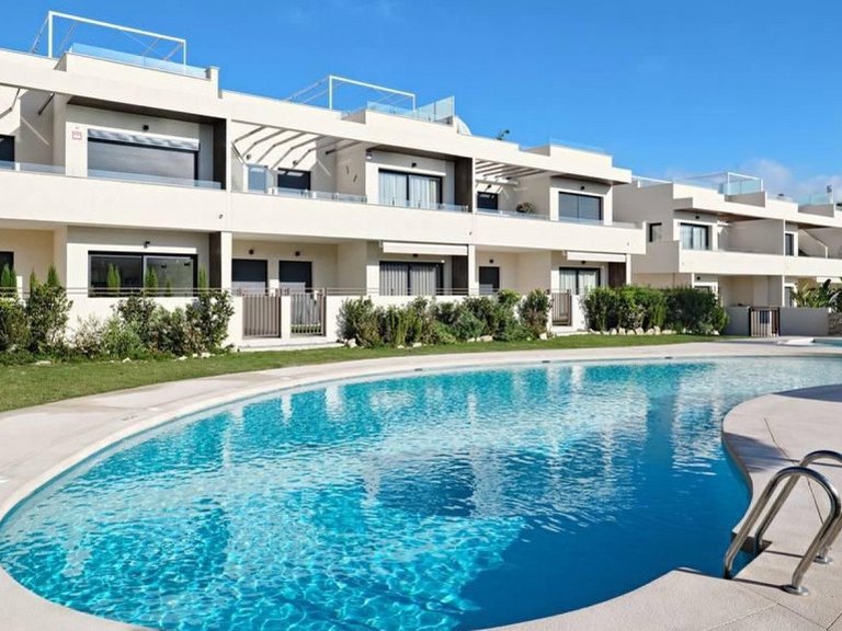 Apartment for Sale in Torrevieja, Alicante 8