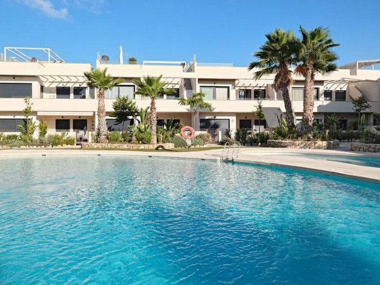 Apartment for Sale in Torrevieja, Alicante 13