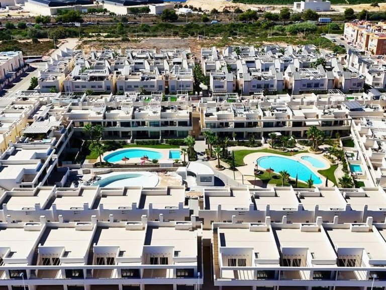 Apartment for Sale in Torrevieja, Alicante 14