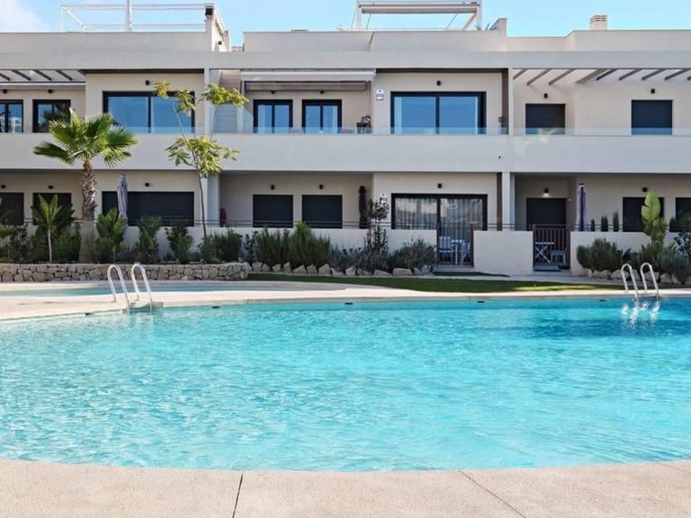 Apartment for Sale in Torrevieja, Alicante 18