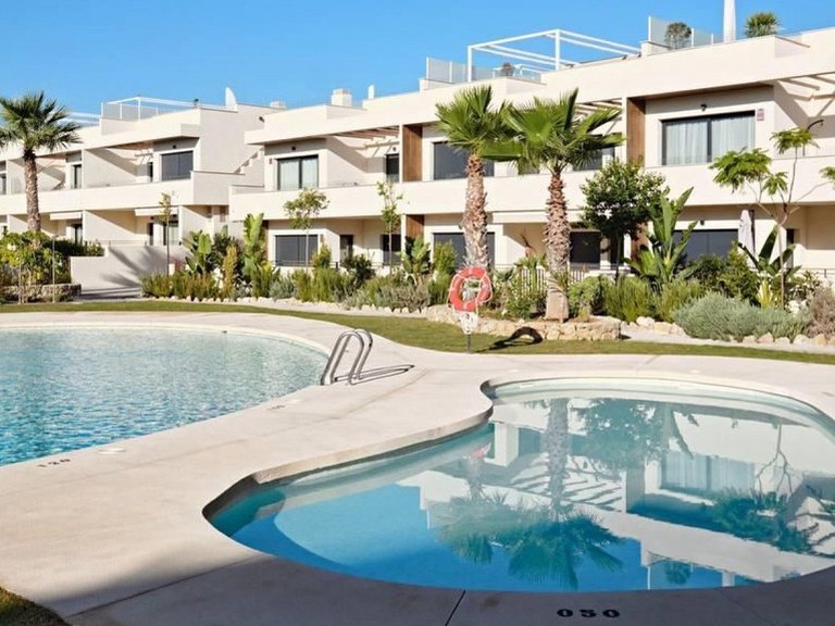 Apartment for Sale in Torrevieja, Alicante 25