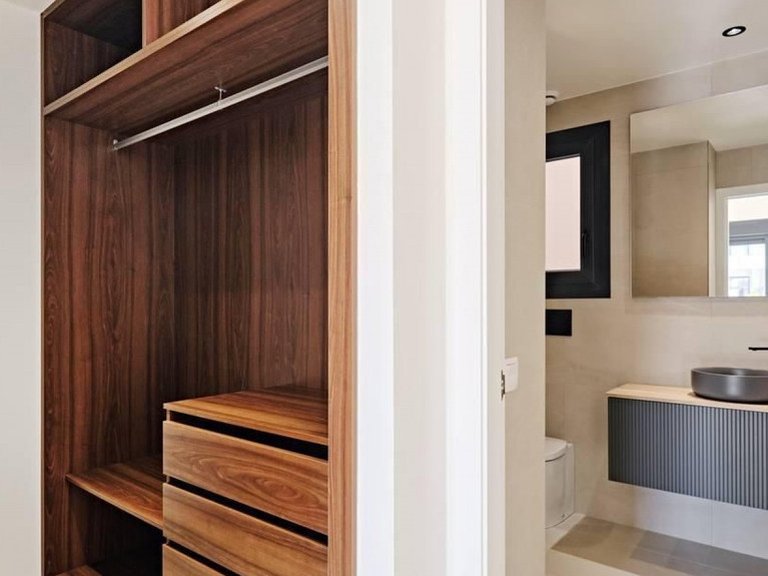 Apartment for Sale in Torrevieja, Alicante 32