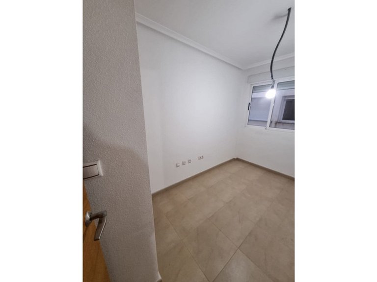Apartment for Sale in Torrevieja, Alicante 13