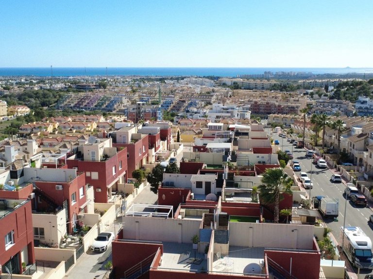 Town House for Sale in Villamartin, Alicante 17