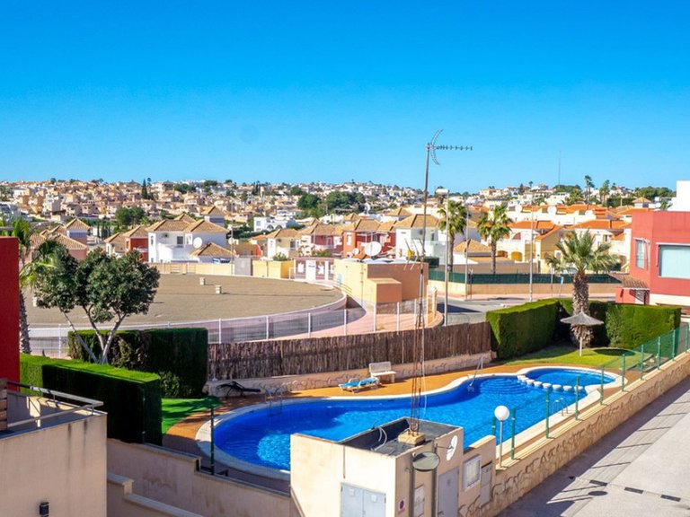 Town House for Sale in Villamartin, Alicante 23
