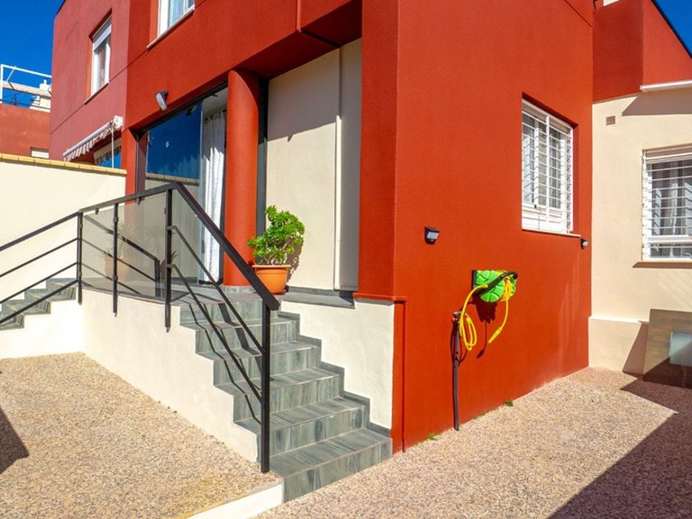 Town House for Sale in Villamartin, Alicante 31