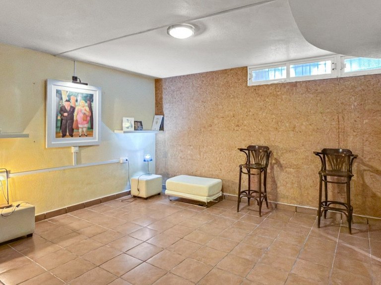 Villa for Sale in Torrevieja, Alicante 46