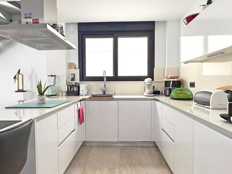 Villa for Sale in Villamartin, Alicante 7