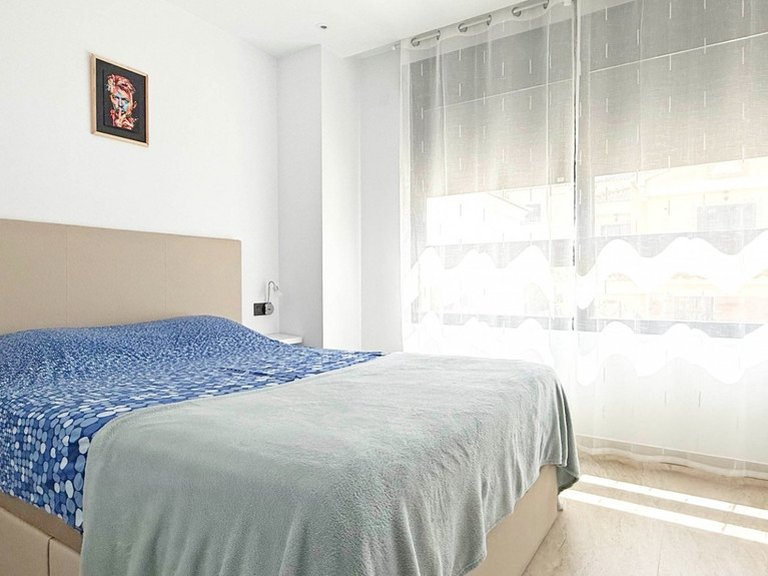 Villa for Sale in Villamartin, Alicante 13