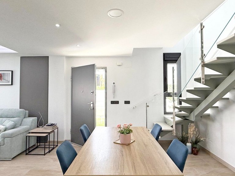 Villa for Sale in Villamartin, Alicante 15