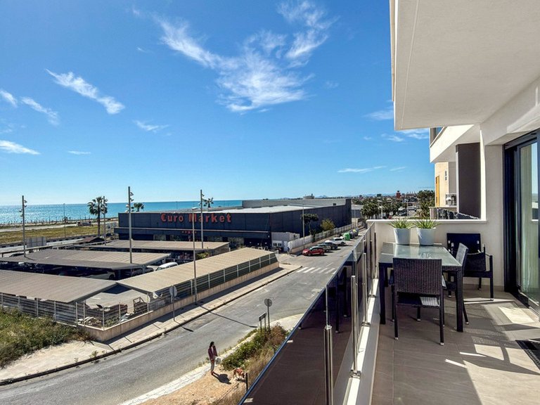 Apartment for Sale in Playa Flamenca, Alicante 2