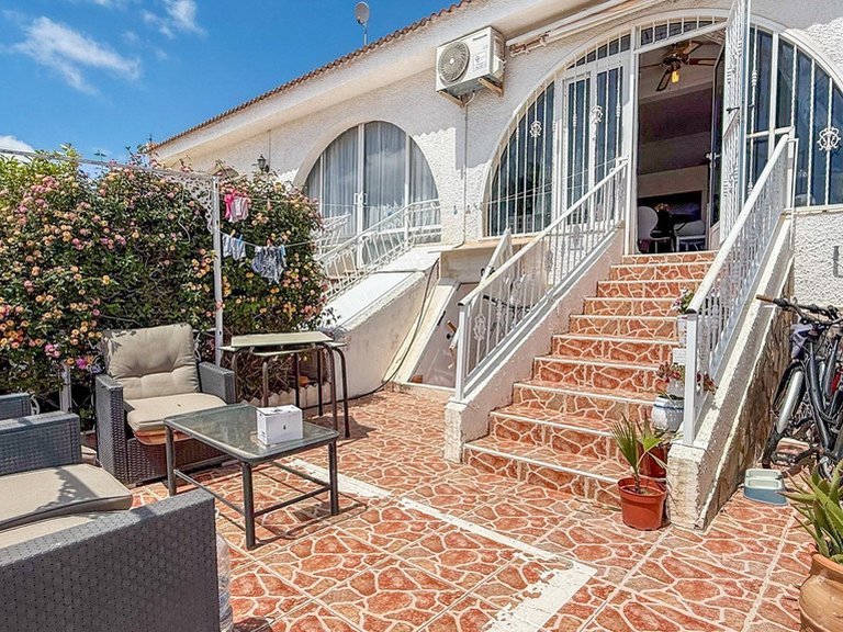 Town House for Sale in Ciudad Quesada, Alicante 1