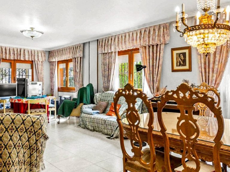Villa for Sale in Torrevieja, Alicante 9