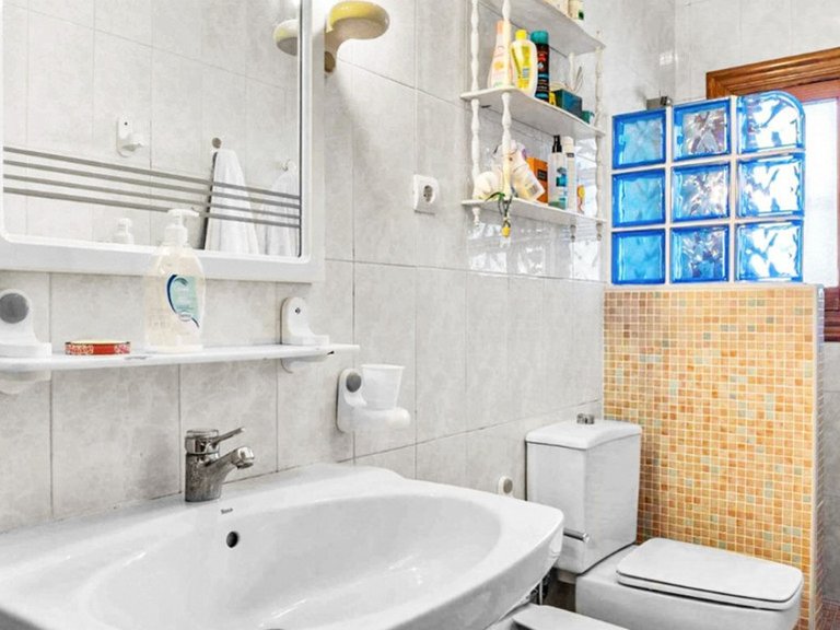Villa for Sale in Torrevieja, Alicante 14