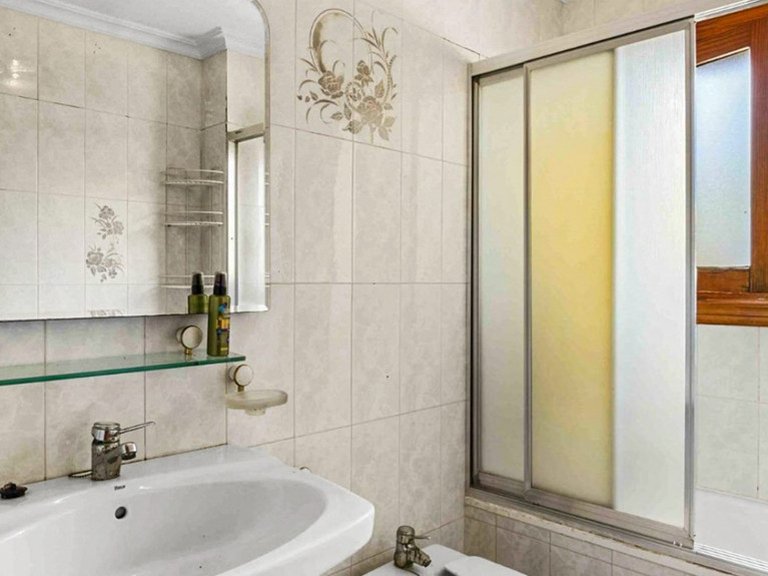 Villa for Sale in Torrevieja, Alicante 16