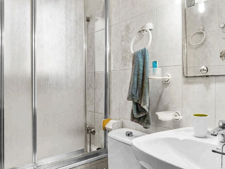 Villa for Sale in Torrevieja, Alicante 18