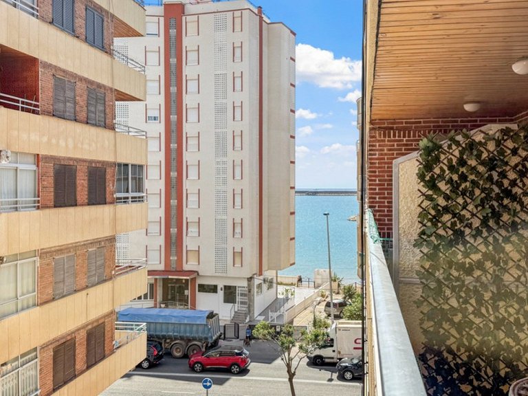 Apartment for Sale in Torrevieja, Alicante 11