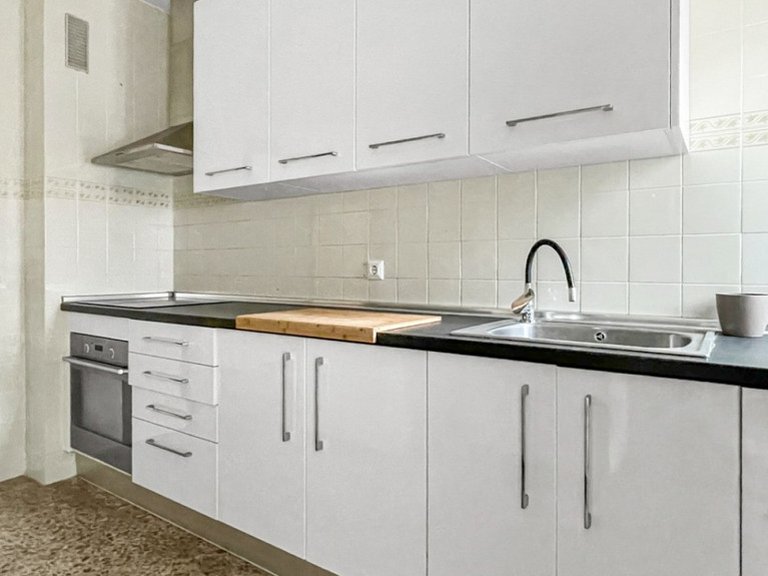 Apartment for Sale in Guardamar Del Segura, Alicante 6