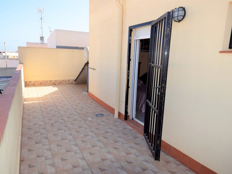 Apartment for Sale in Guardamar Del Segura, Alicante 11