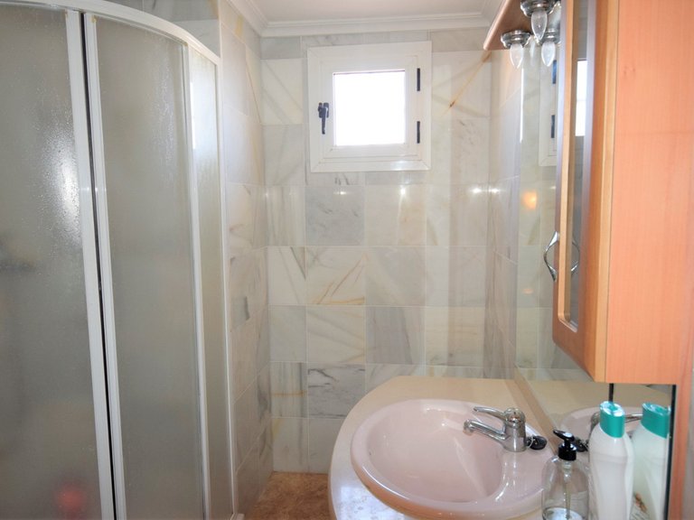 Apartment for Sale in Guardamar Del Segura, Alicante 16
