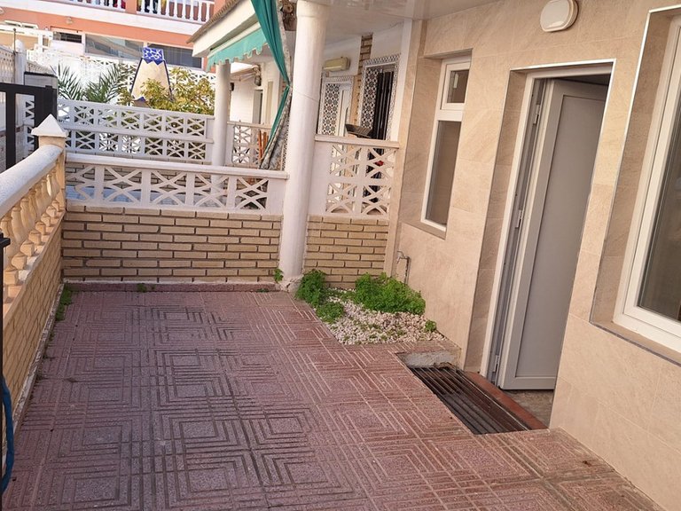 Apartment for Sale in Torrevieja, Alicante 12