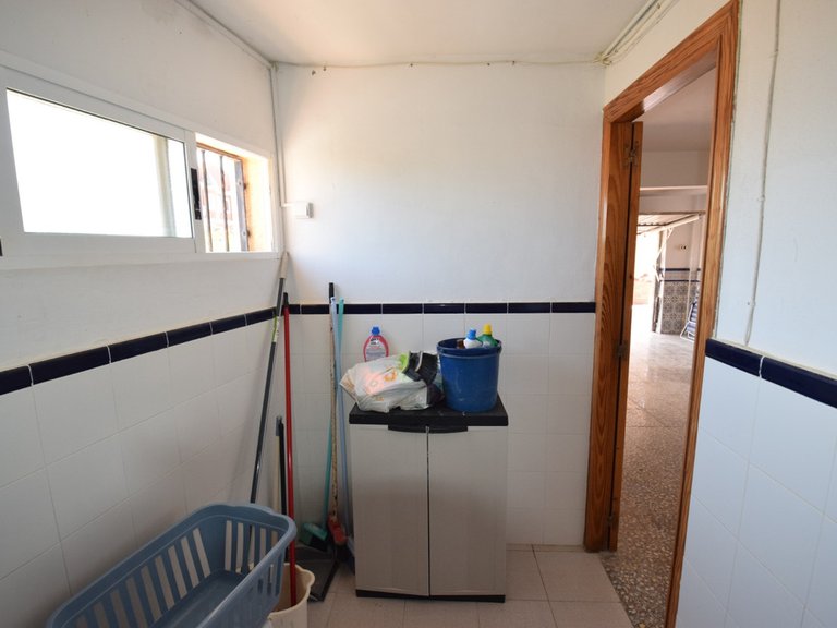 Villa for Sale in Guardamar Del Segura, Alicante 15