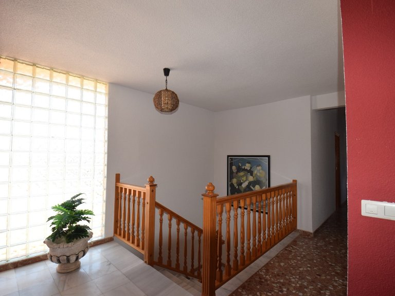 Villa for Sale in Guardamar Del Segura, Alicante 18