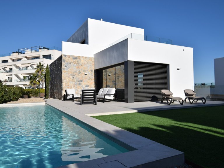Villa for Sale in Las Colinas, Alicante 1