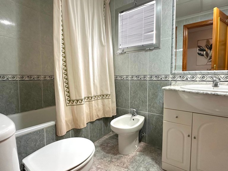 Apartment for Sale in Guardamar Del Segura, Alicante 18